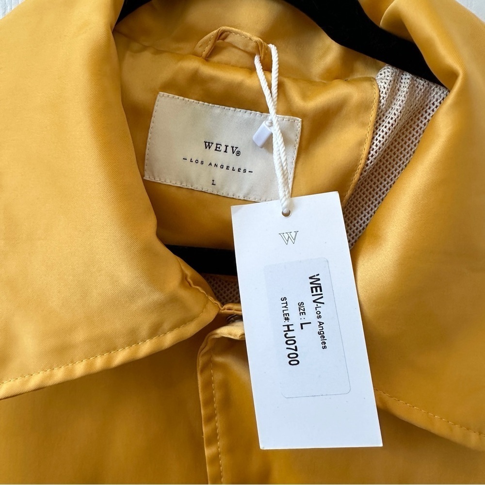 NEW WEIV Snap Button Satin Varsity Bomber Jacket Gold Black Size L - Picture 6 of 14